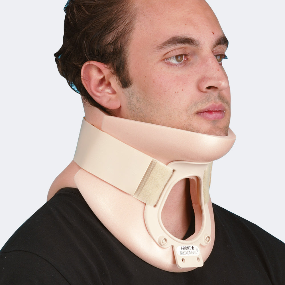 Camp Collare Philadelphia Cervicale bivalve in polietilene con foro tracheale 961