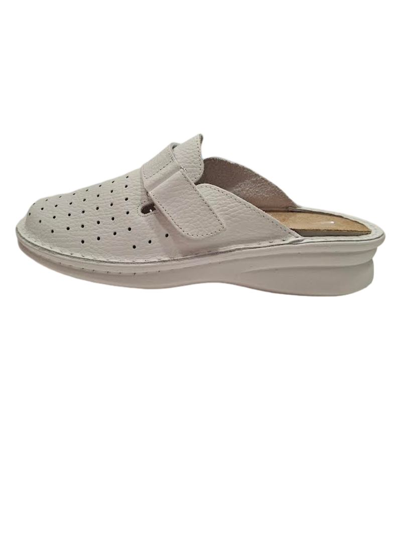 Benexa pantofola ospedaliera forata bianca