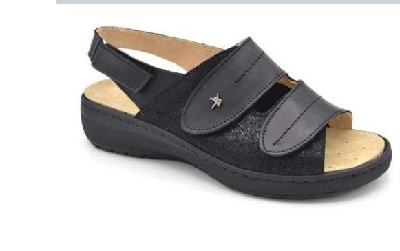 Benexa Sandalo Nero regolabile con protezione alluce