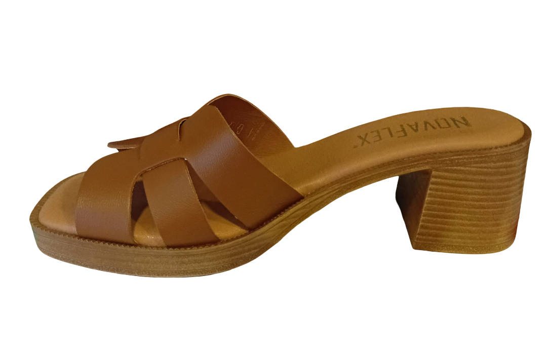 Novaflex Sandalo Incrociato Cuoio con tacco quadrato