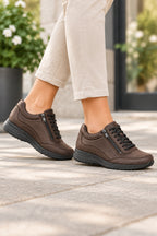 Scarpa da donna in pelle elasticizzata